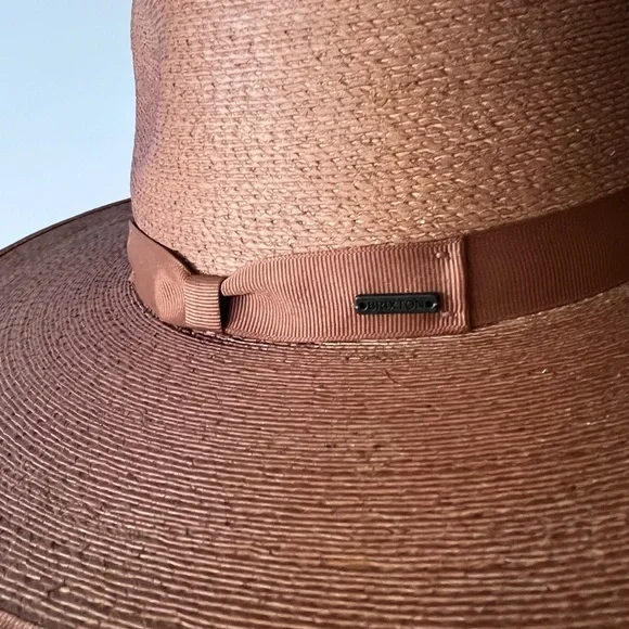 Straw hat - Picture 4 of 10